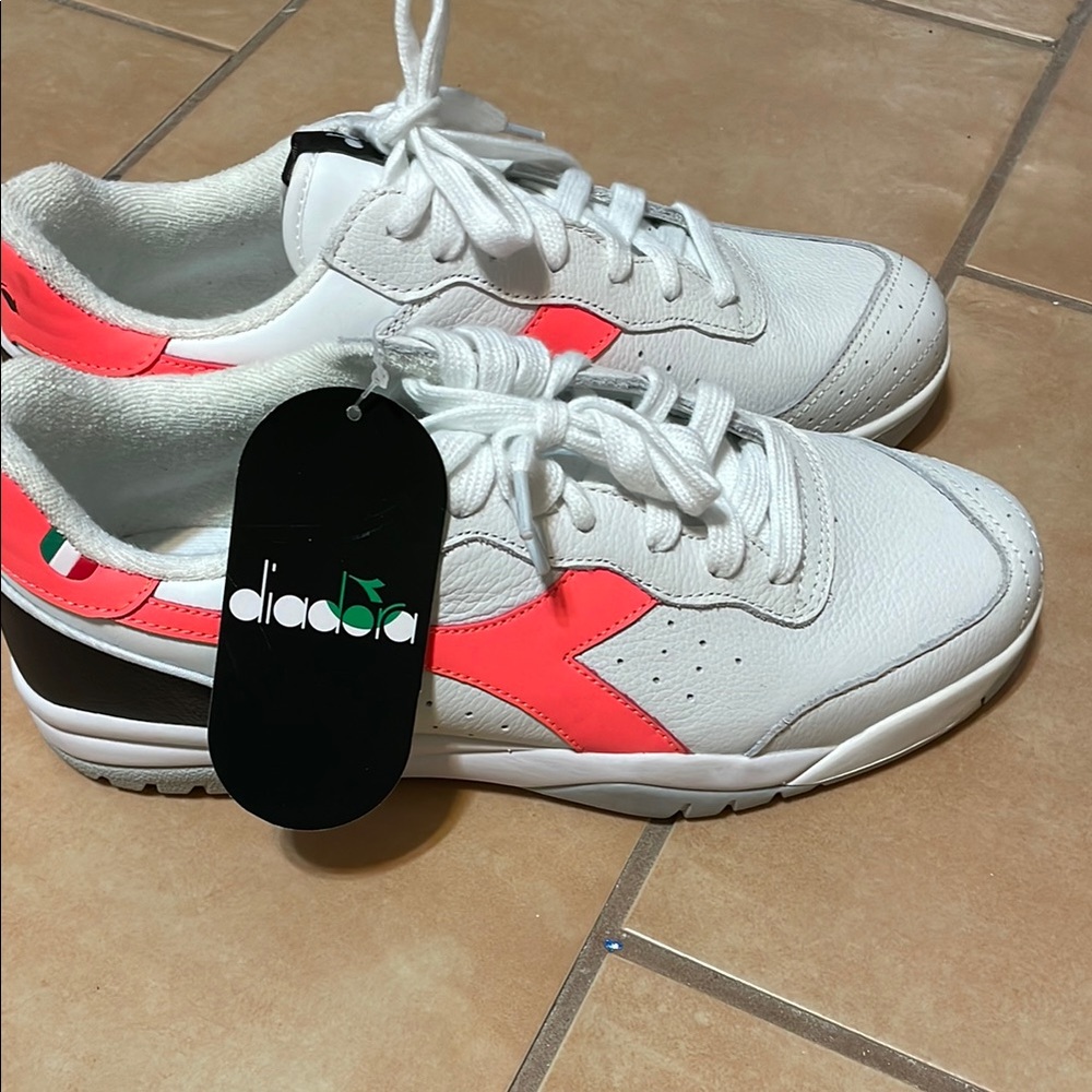 Diadora White and Pink Sneakers